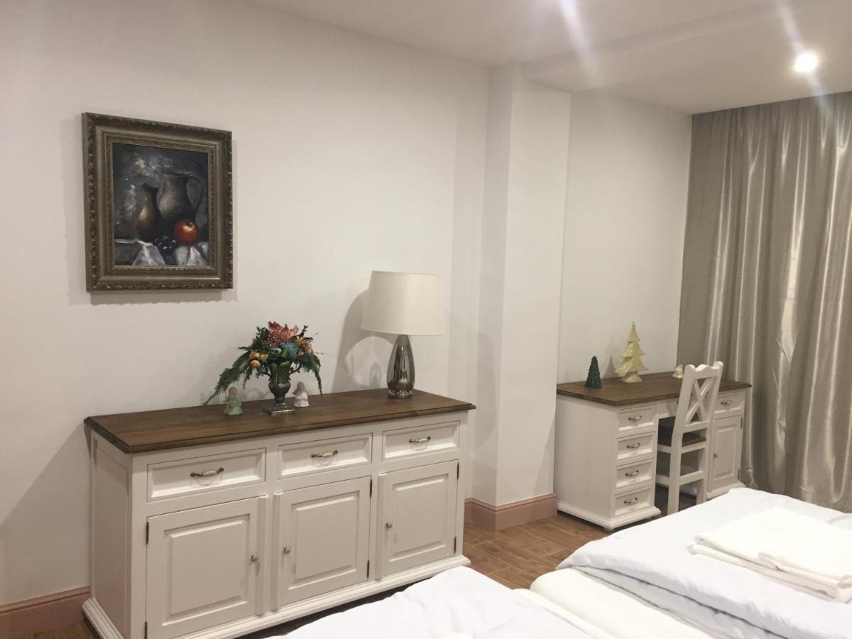 Hotel Galeria Pezinska Baba Pezinok Extérieur photo